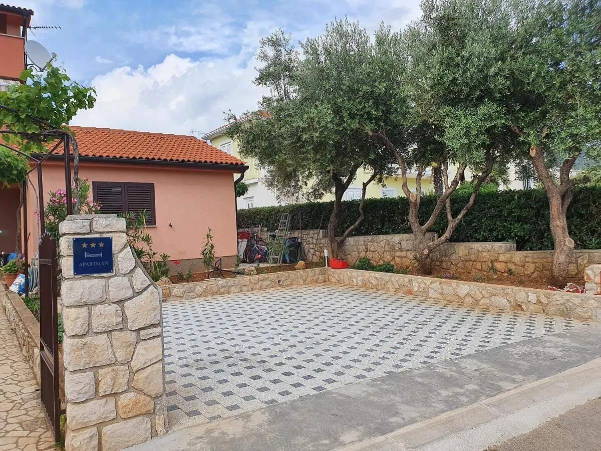 Appartamento Roza Cres 0*,